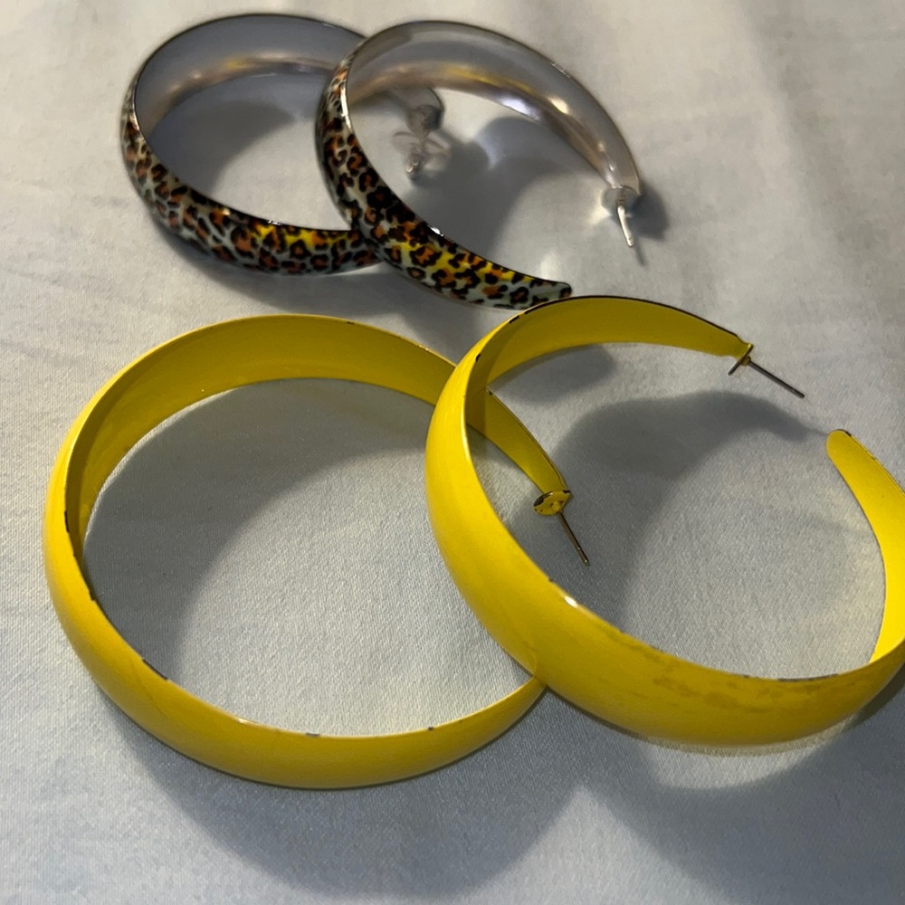 Hoop large earring yellow black @ gold Lg